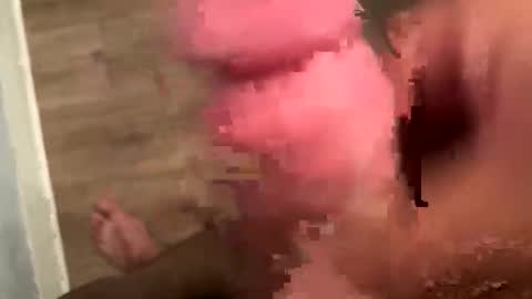 Snapshot of 0202020202020202 chatting on October 20, 2:45 am 0202020202020202 online show from October 20, 2:45 am