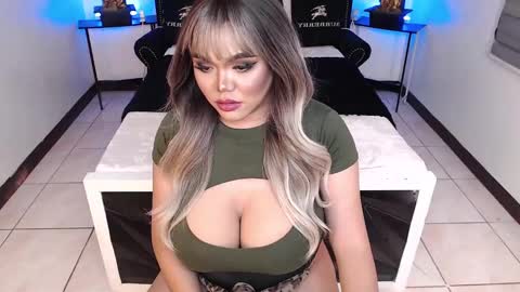 Sasha Banks online show from January 12, 3:28 am