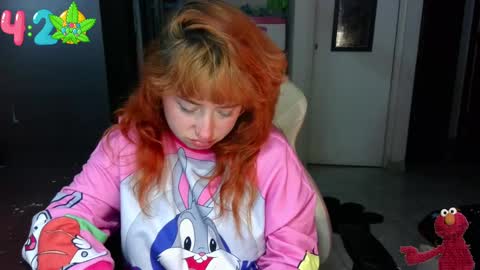 Snapshot of 111lucygrim111 chatting on December 22, 12:39 am 111lucygrim111 online show from December 22, 12:39 am