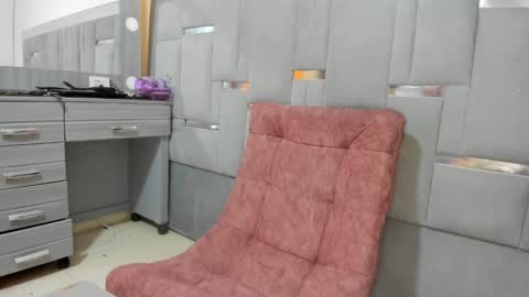 Snapshot of 11inchesblackcock chatting on February 10, 8:21 pm cuteboybiigcock online show from February 10, 8:21 pm