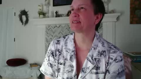 Snapshot of 11willowandjohn11 chatting on March 6, 5:04 am Aurora Willows online show from March 6, 5:04 am