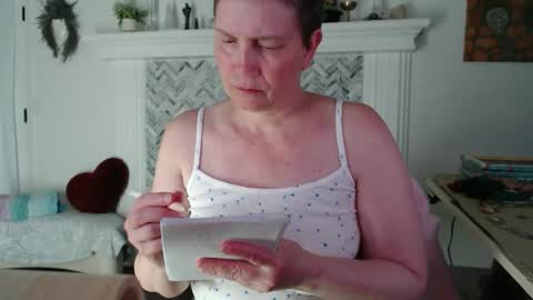 Snapshot of 11willowandjohn11 chatting on March 11, 2:28 am Aurora Willows online show from March 11, 2:28 am