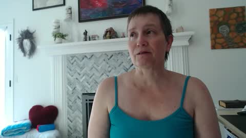 Aurora Willows online show from May 29, 6:17 pm
