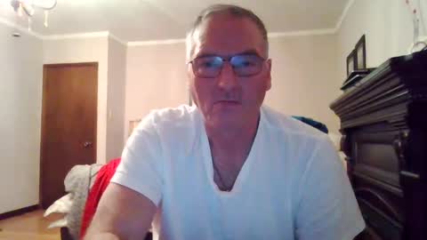 Snapshot of 123456ant chatting on February 9, 4:25 am 123456ant online show from February 9, 4:25 am