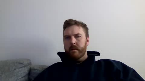 123holt123 online show from April 14, 7:09 pm