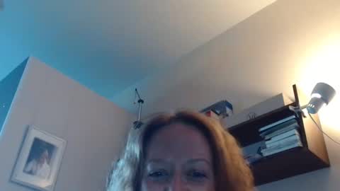 Snapshot of 12ennie chatting on September 11, 6:35 am 12ennie online show from September 11, 6:35 am