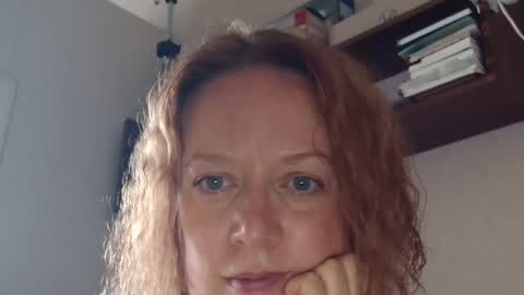 Snapshot of 12ennie chatting on September 12, 6:24 am 12ennie online show from September 12, 6:24 am