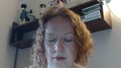Snapshot of 12ennie chatting on September 18, 6:59 am 12ennie online show from September 18, 6:59 am