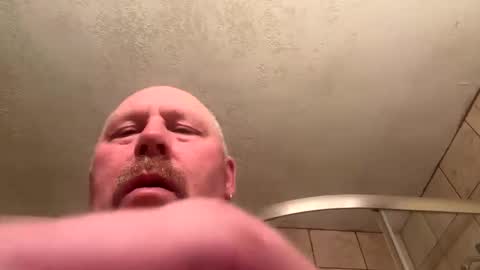 12sil online show from April 21, 1:06 pm