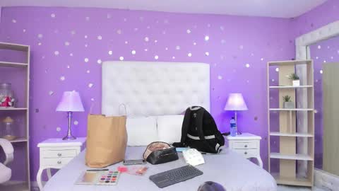 Snapshot of 15_scarlette chatting on November 20, 3:18 am Scarlette online show from November 20, 3:18 am