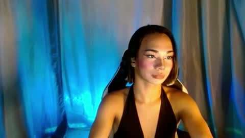 Snapshot of 18_nicole chatting on March 7, 11:07 am barbie online show from March 7, 11:07 am