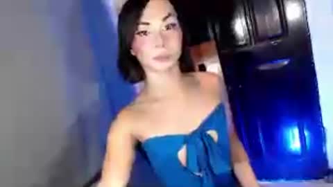 Snapshot of 18_nicole chatting on July 14, 3:55 am barbie online show from July 14, 3:55 am