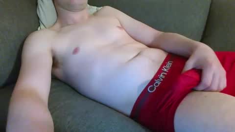 18chillin online show from November 5, 2:22 am