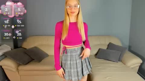 Kira online show from November 5, 4:56 am