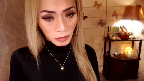 angel online show from March 18, 12:25 am