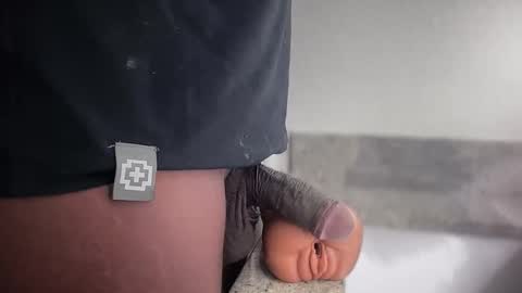 Snapshot of 1blacksperm123 chatting on January 11, 3:22 am 1blacksperm123 online show from January 11, 3:22 am