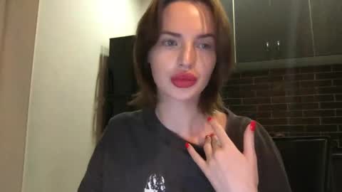 DOVE online show from January 24, 4:39 pm