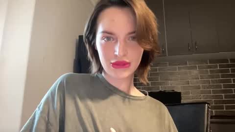 DOVE online show from February 25, 3:16 pm