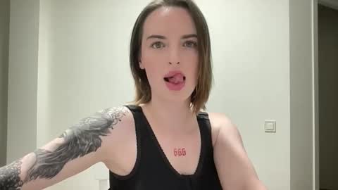 DOVE online show from September 26, 6:23 pm