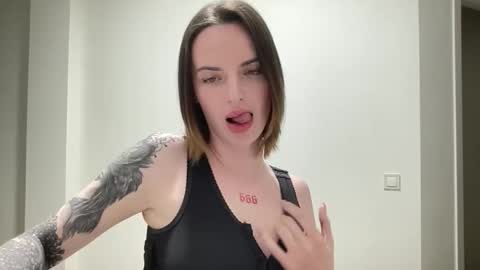 DOVE online show from October 6, 9:12 pm