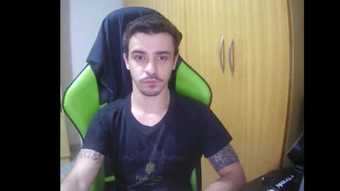 1good_vibes1 online show from December 14, 4:07 am