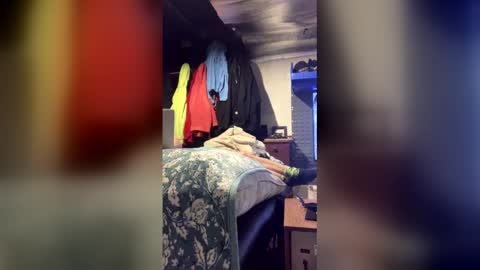 1horney online show from March 6, 8:22 am