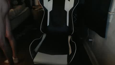 1hotcouple2c online show from January 19, 8:50 am