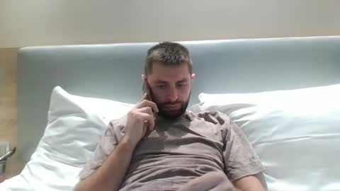 Snapshot of 1kamilkamil11 chatting on October 13, 6:41 pm kam online show from October 13, 6:41 pm