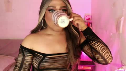 1lovelymess online show from July 2, 3:23 am