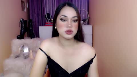 1miracle_tranny online show from November 7, 1:27 am