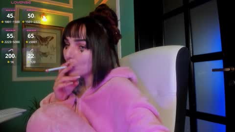 Moona  online show from December 1, 11:26 am