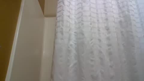 TheShyOne18 online show from February 9, 8:35 pm