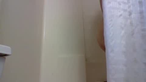 Snapshot of 1nastya8 chatting on March 8, 4:27 am TheShyOne18 online show from March 8, 4:27 am