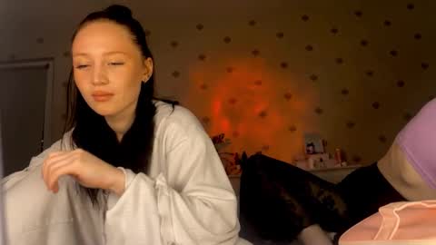 1rapunzel online show from December 15, 8:24 pm