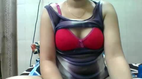 Snapshot of 1sexy_billi chatting on March 8, 8:35 pm SEXY BILLI online show from March 8, 8:35 pm