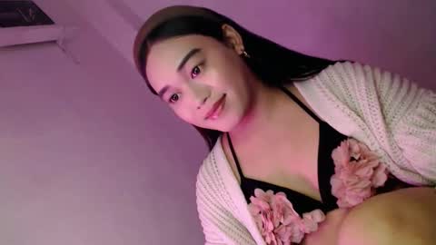 1sexy_kim69 online show from February 2, 6:34 am