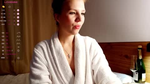 VICTORIA online show from September 14, 1:05 am