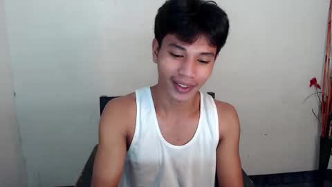 Snapshot of 1sweetloverxx chatting on November 3, 7:37 pm 1sweetloverxx online show from November 3, 7:37 pm