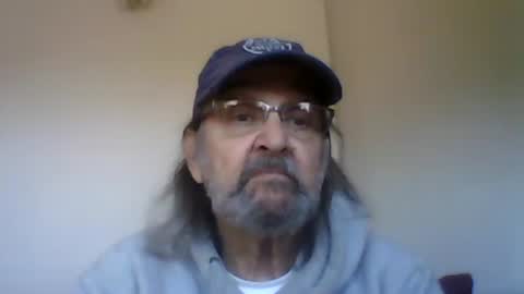 Snapshot of 1valentine chatting on January 12, 4:50 pm 1valentine online show from January 12, 4:50 pm