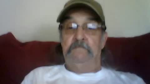 Snapshot of 1valentine chatting on September 23, 12:02 am 1valentine online show from September 23, 12:02 am