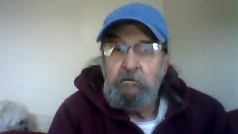 1valentine online show from December 22, 6:05 pm