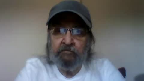 Snapshot of 1valentine chatting on February 10, 6:01 pm 1valentine online show from February 10, 6:01 pm