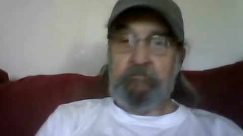 Snapshot of 1valentine chatting on March 22, 4:54 pm 1valentine online show from March 22, 4:54 pm