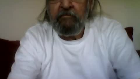 Snapshot of 1valentine chatting on April 13, 5:18 pm 1valentine online show from April 13, 5:18 pm