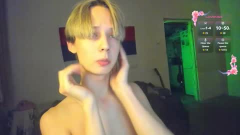 Milos online show from April 19, 6:10 pm