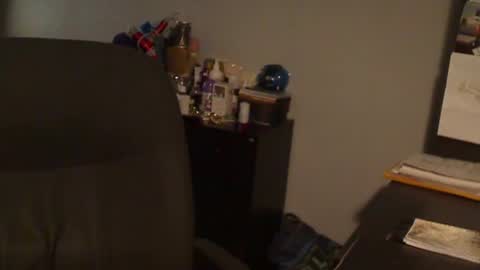 Susan online show from December 9, 1:40 am