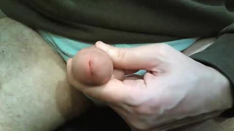 2001uwuk online show from February 2, 10:19 pm