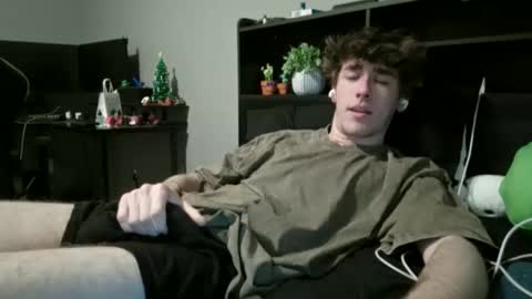 2004twink online show from April 13, 4:29 am