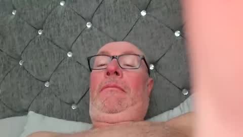 Snapshot of 211scudder chatting on June 7, 1:37 pm 211skoosh online show from June 7, 1:37 pm
