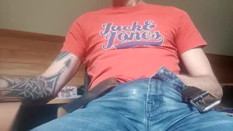 22_acacia_avenue online show from April 18, 9:57 am